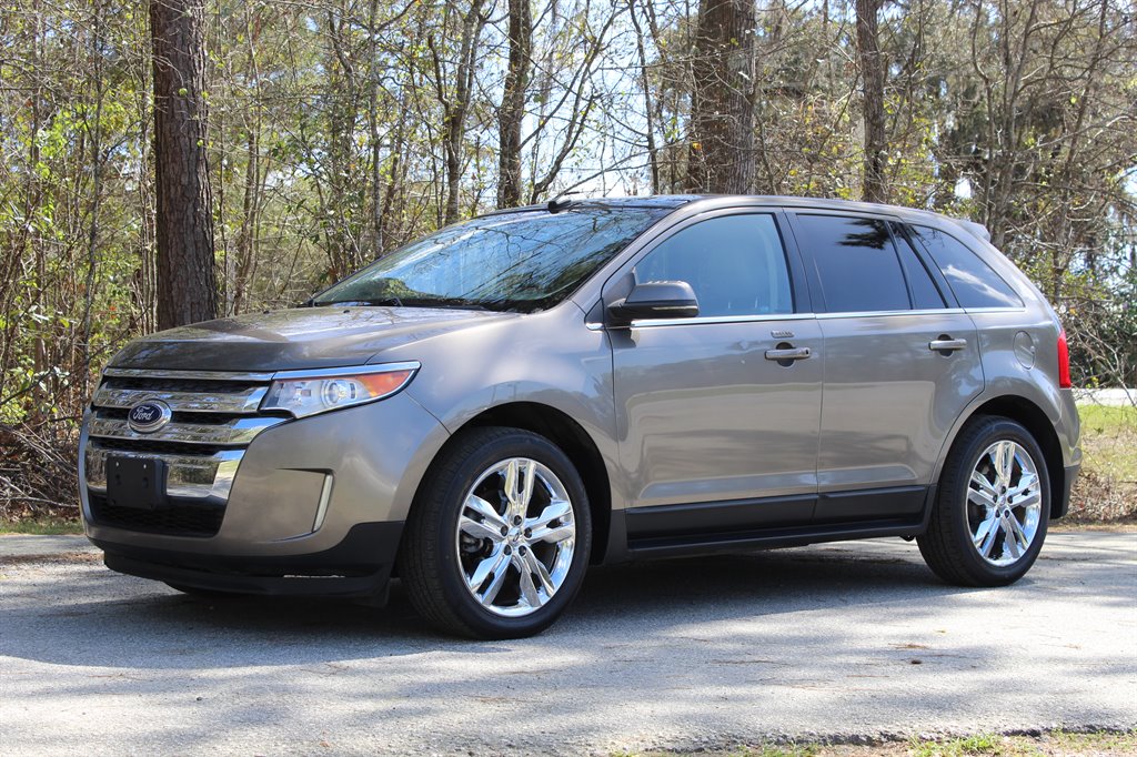 2013 Ford Edge - $8,400