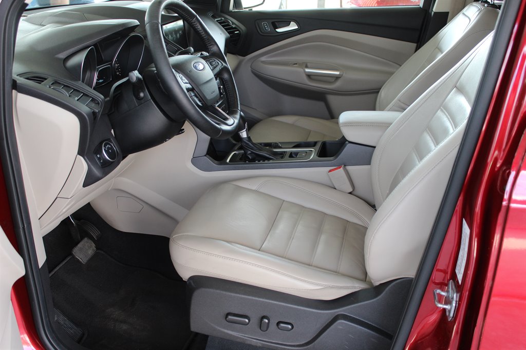 2017 Ford Escape - $8,750