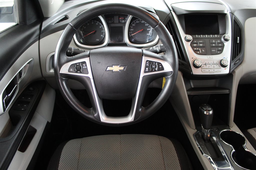 2017 Chevrolet Equinox - $8,800