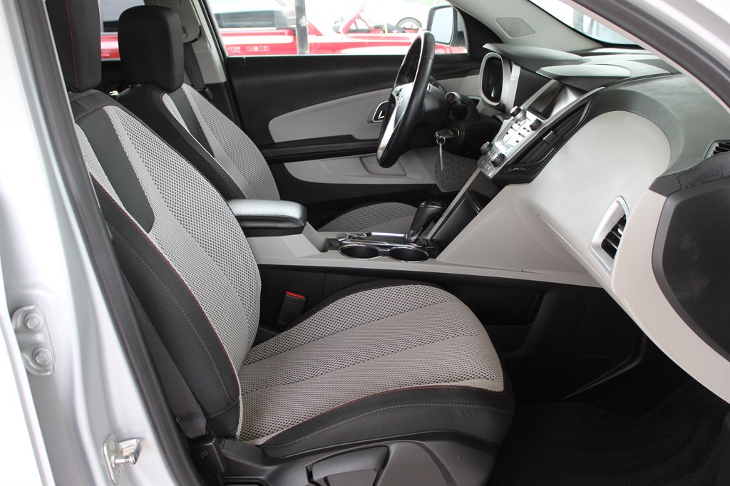 2017 Chevrolet Equinox - $8,800