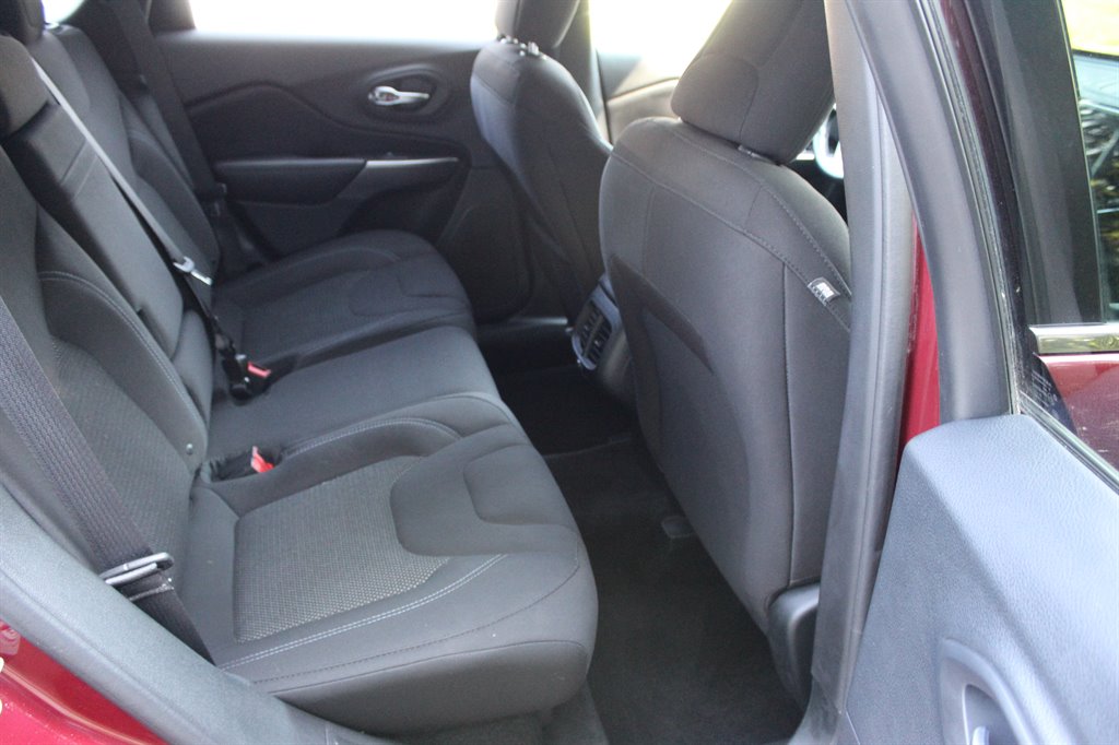 2019 Jeep Cherokee - $8,450