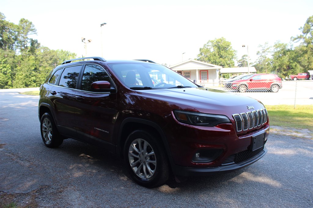 2019 Jeep Cherokee - $8,450
