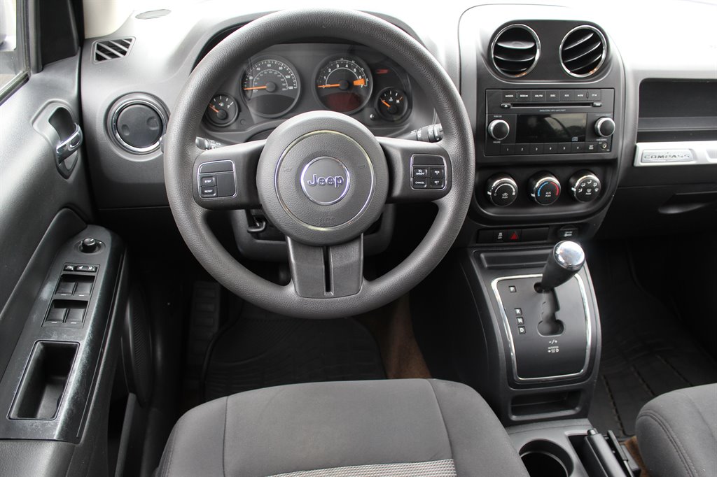 2015 Jeep Compass - $6,900