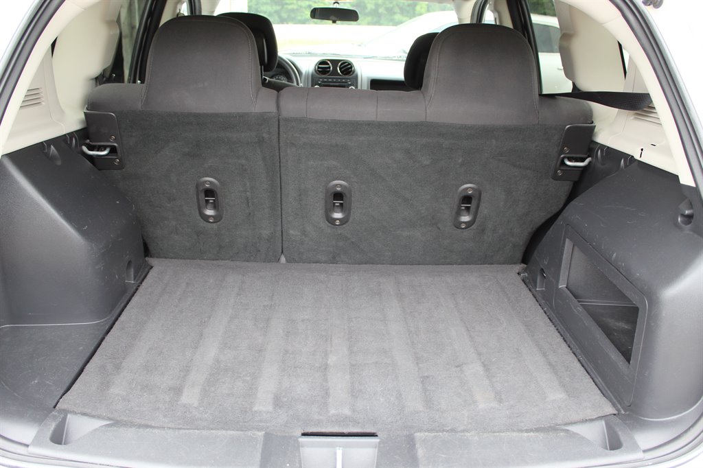 2015 Jeep Compass - $6,900