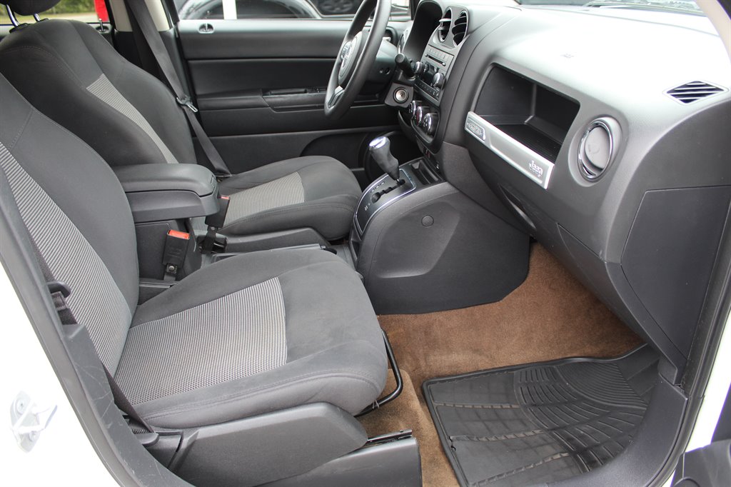2015 Jeep Compass - $6,900