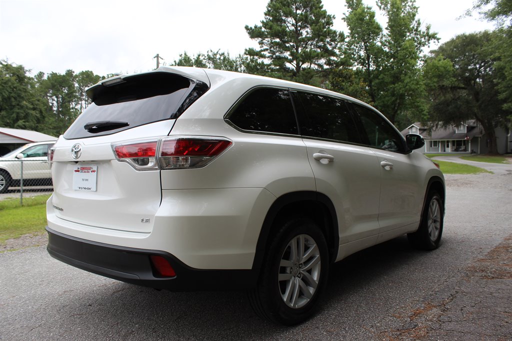 2015 Toyota Highlander - $14,900