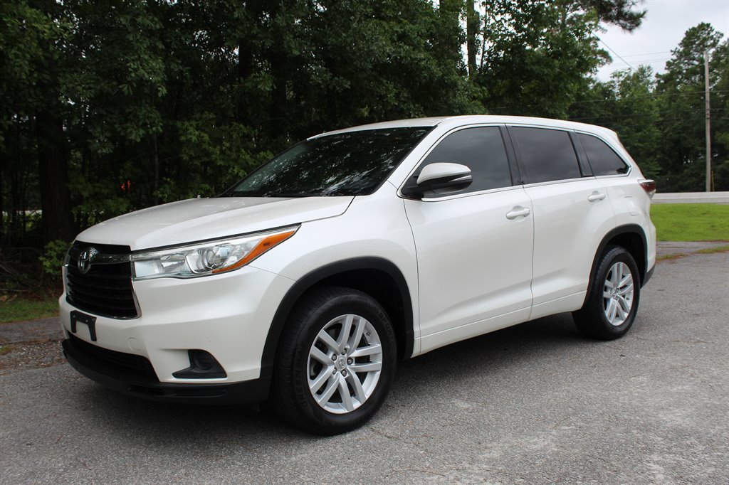 2015 Toyota Highlander - $14,900