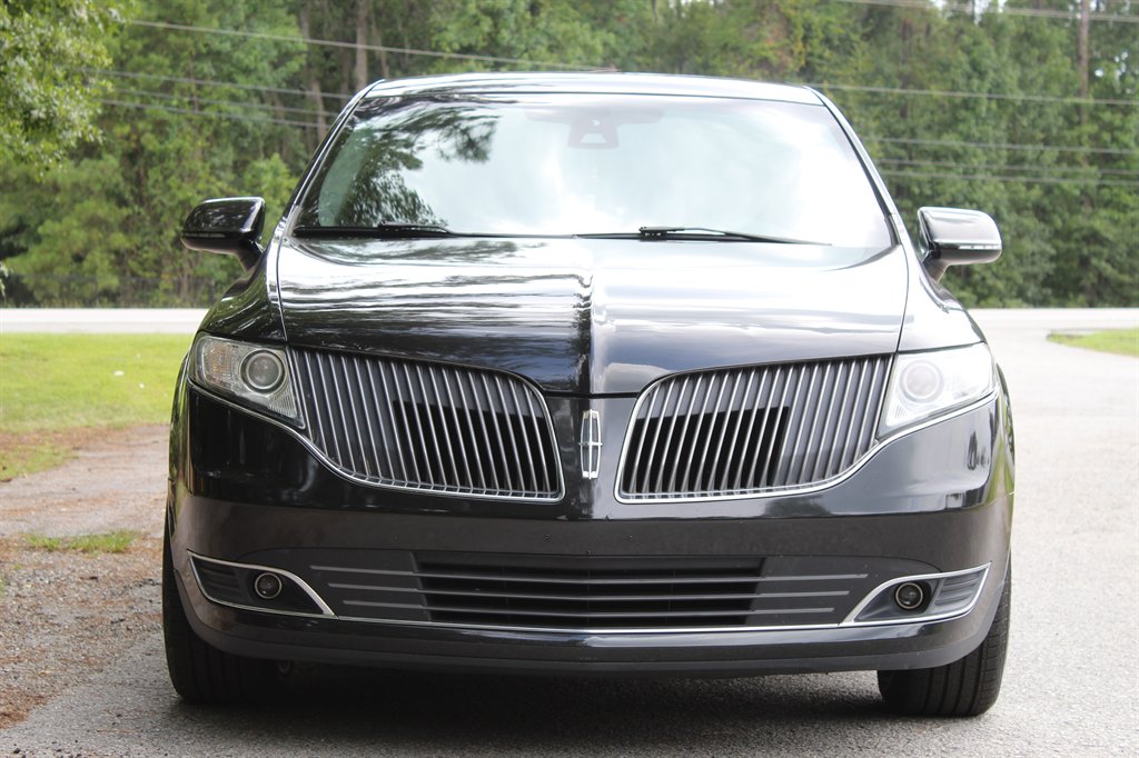 2014 Lincoln MKT - $8,800
