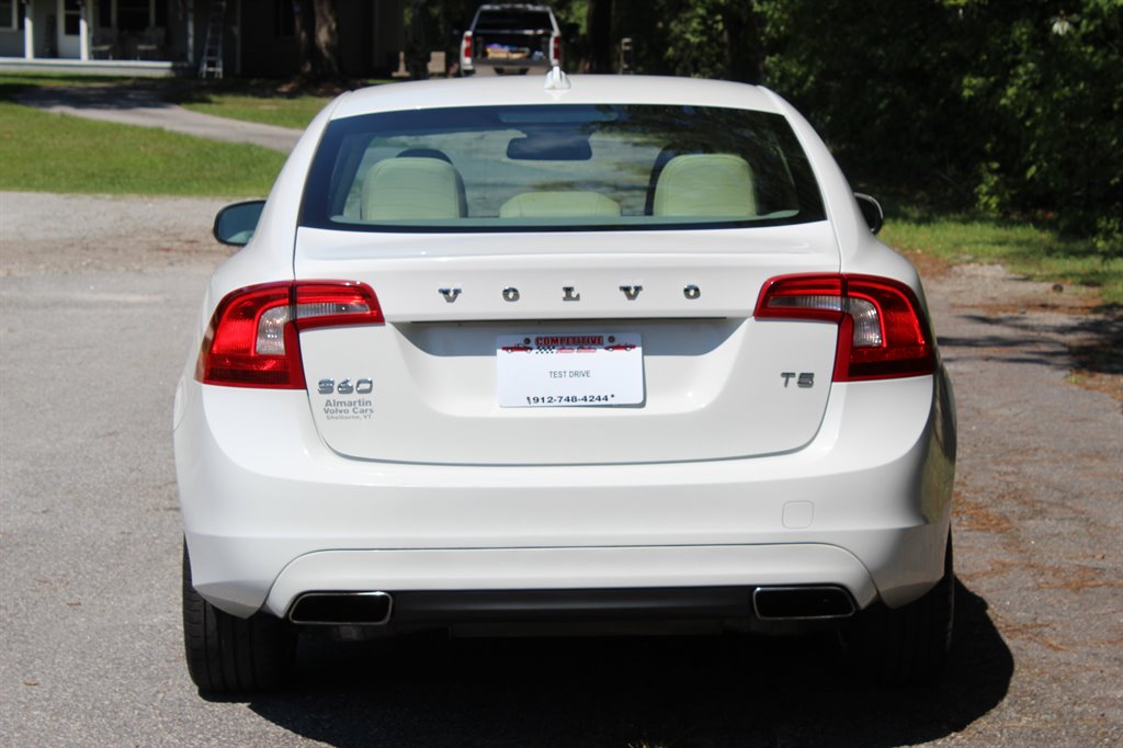 2014 Volvo S60 - $8,500