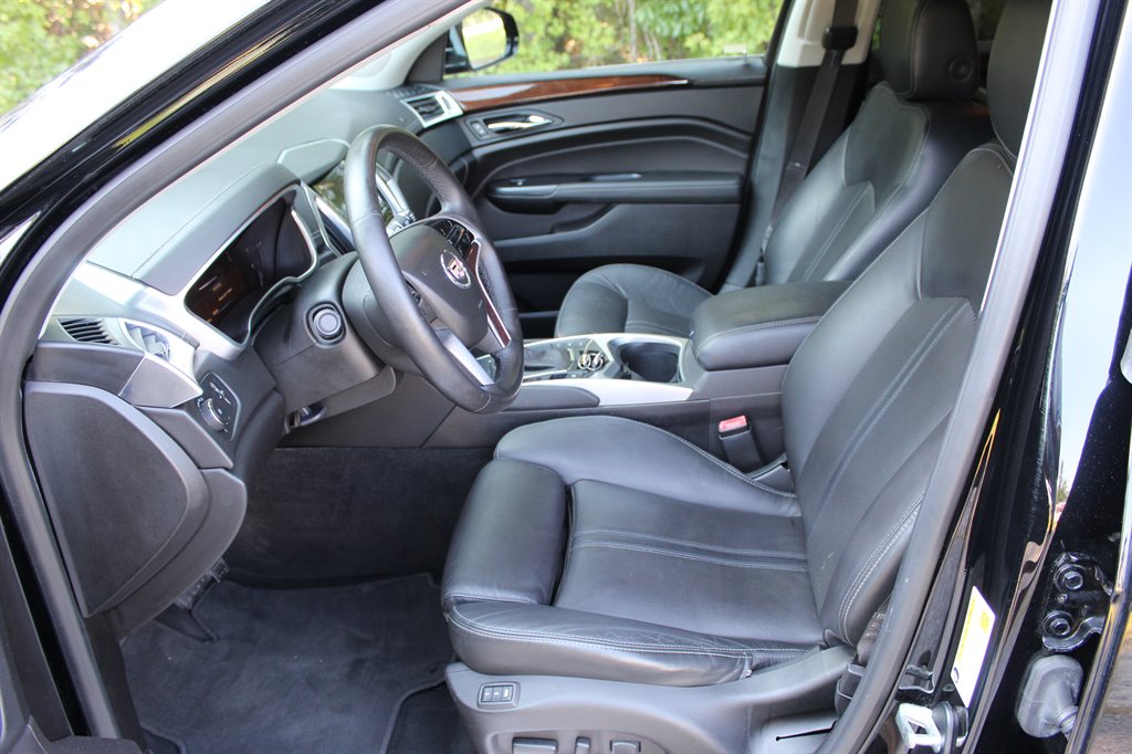 2016 Cadillac SRX - $11,500