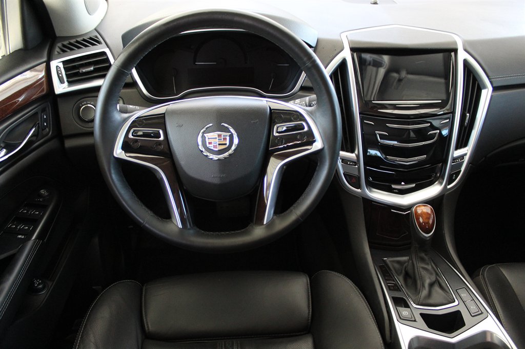 2015 Cadillac SRX - $9,850