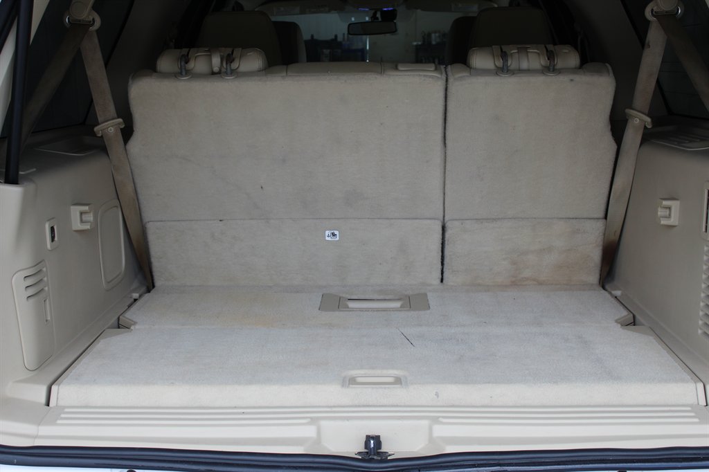 2016 Lincoln Navigator - $13,500