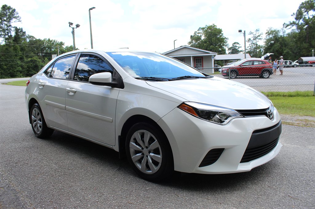 2014 Toyota Corolla - $8,500