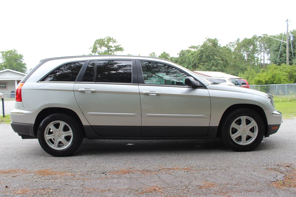 2005 Chrysler Pacifica - $5,800