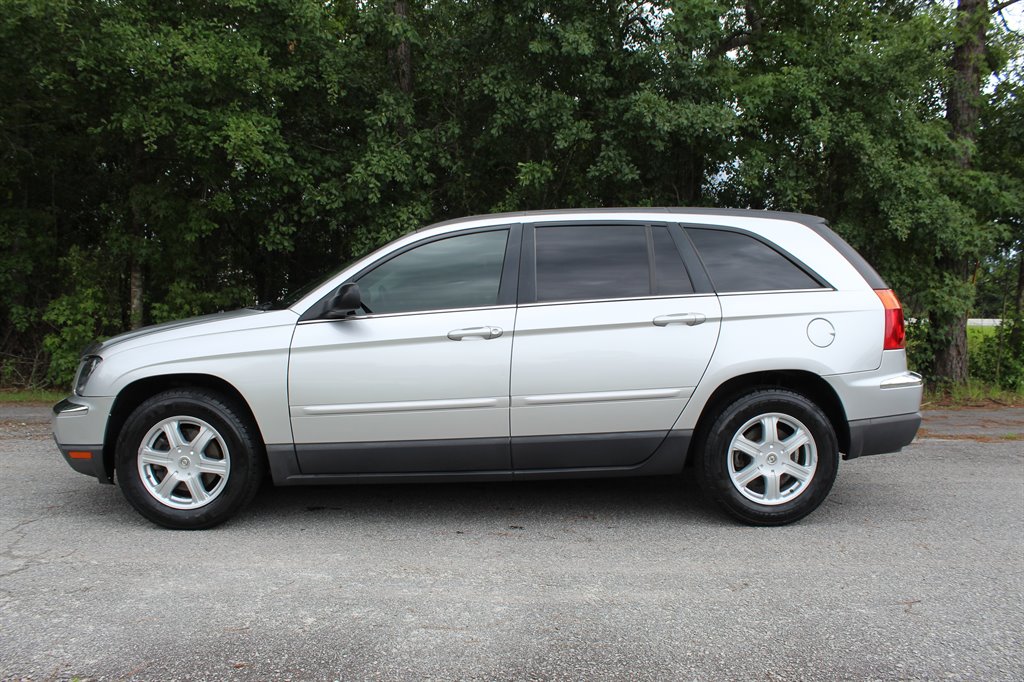 2005 Chrysler Pacifica - $5,800
