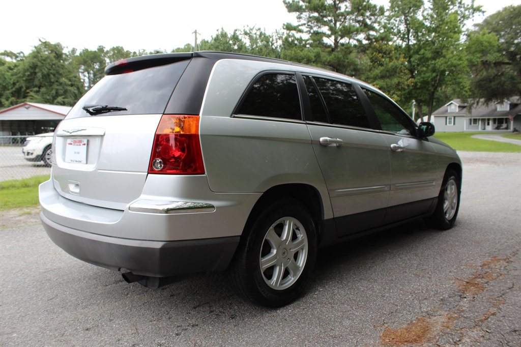 2005 Chrysler Pacifica - $5,800
