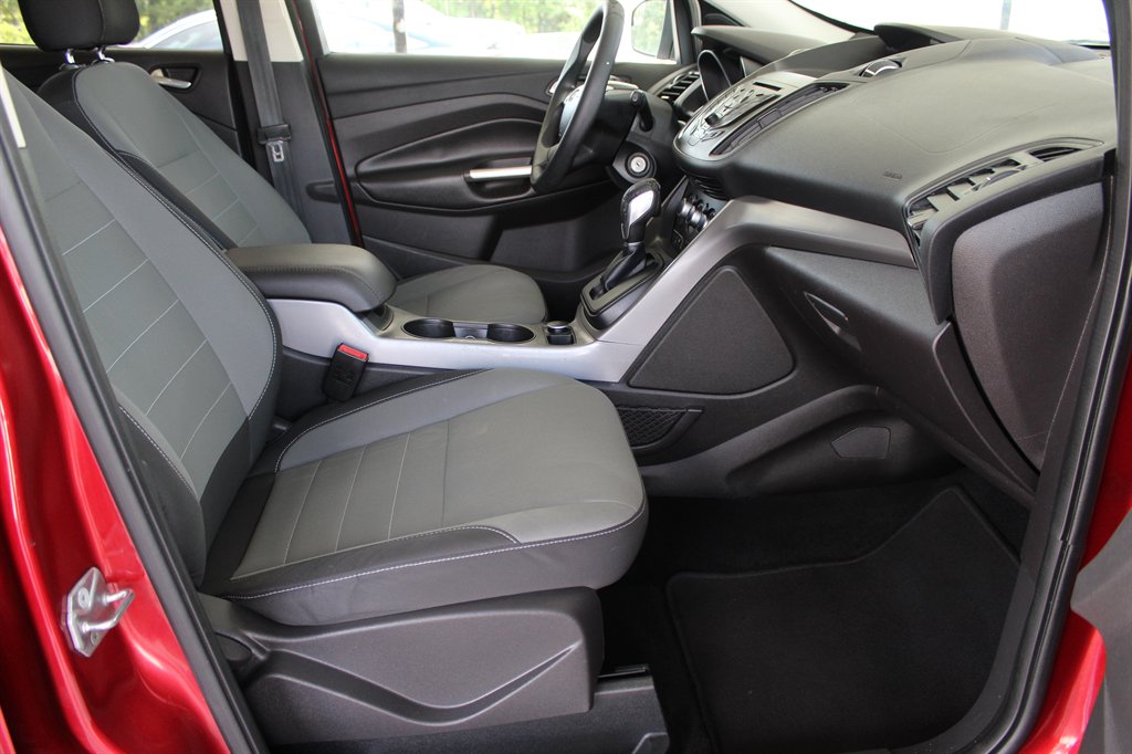 2016 Ford Escape - $5,995