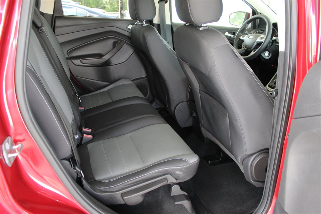 2016 Ford Escape - $5,995