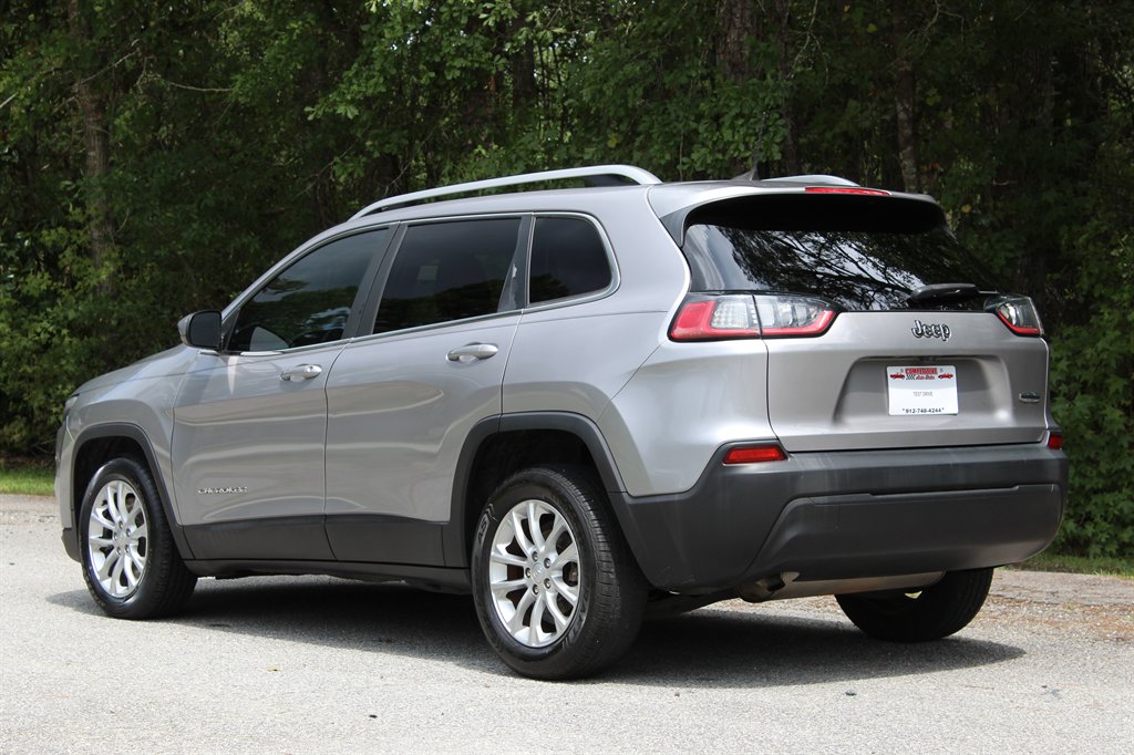 2019 Jeep Cherokee - $7,850