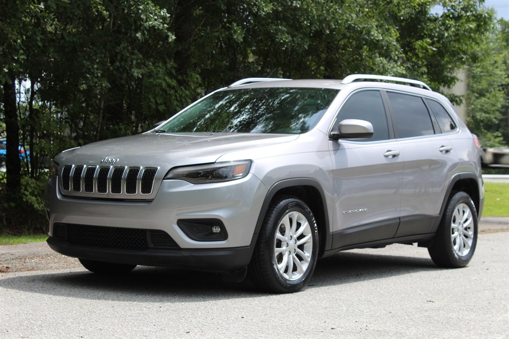 2019 Jeep Cherokee - $7,850