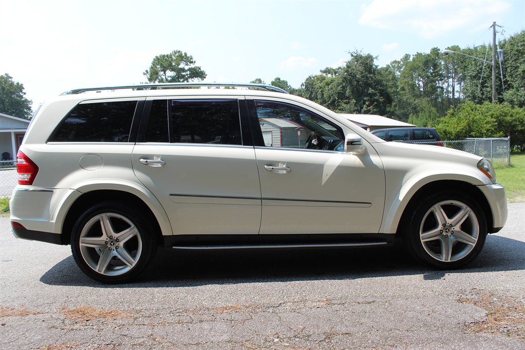 2012 Mercedes-Benz GL Class - $12,500