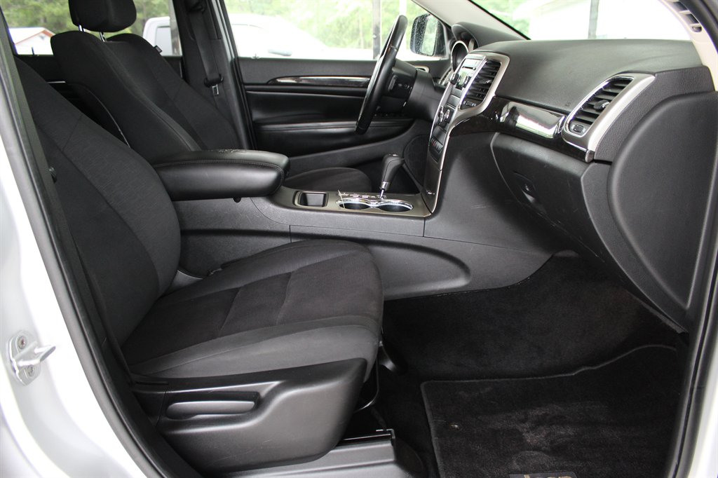 2012 Jeep Cherokee - $8,700