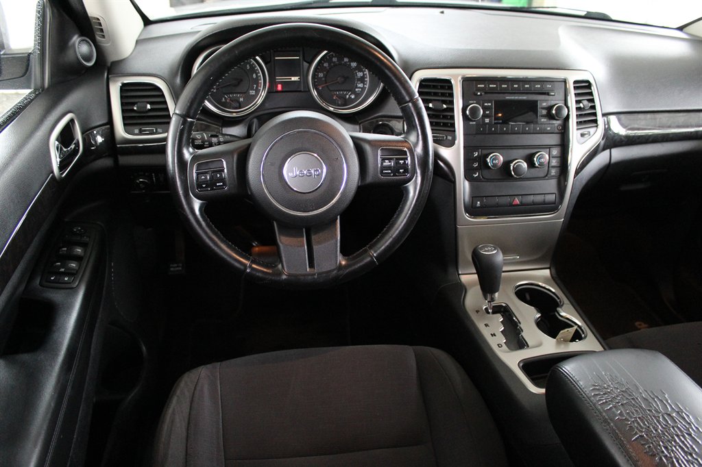 2012 Jeep Cherokee - $8,700