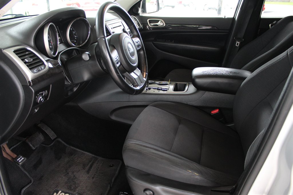 2012 Jeep Cherokee - $8,700