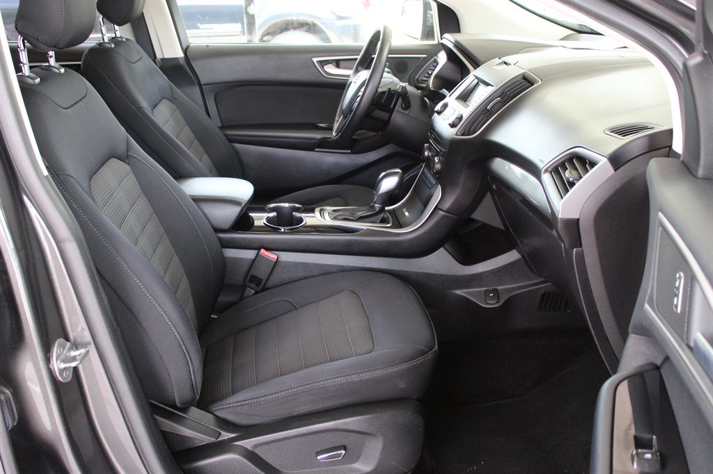 2018 Ford Edge - $12,800
