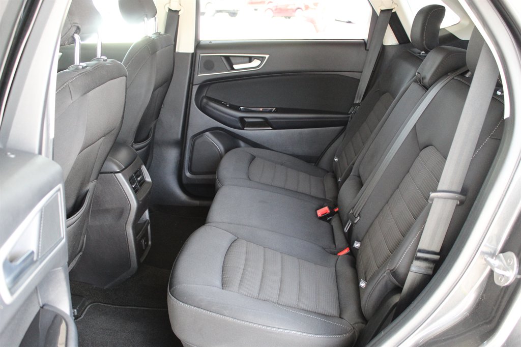 2018 Ford Edge - $12,800
