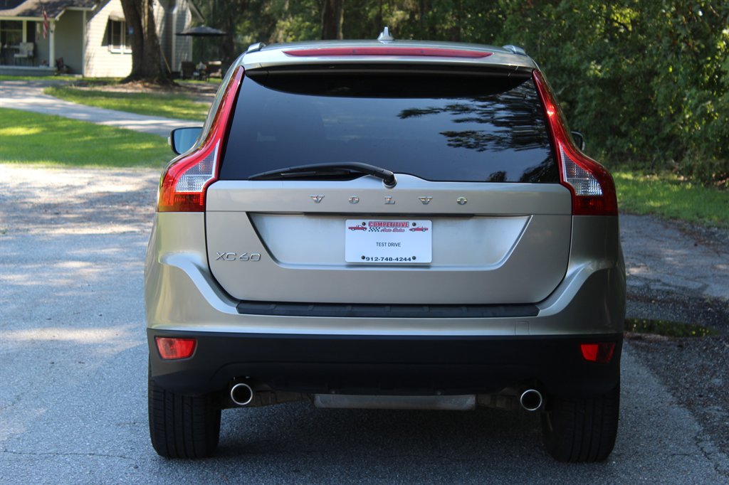 2013 Volvo XC60 - $8,500