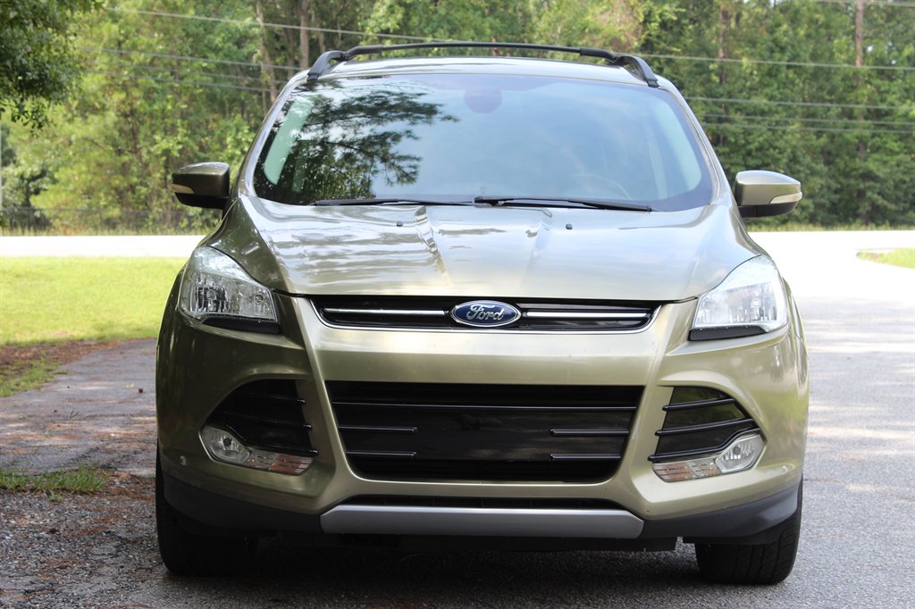 2013 Ford Escape - $8,500