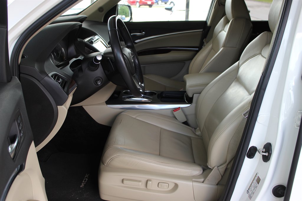 2017 Acura MDX - $15,400