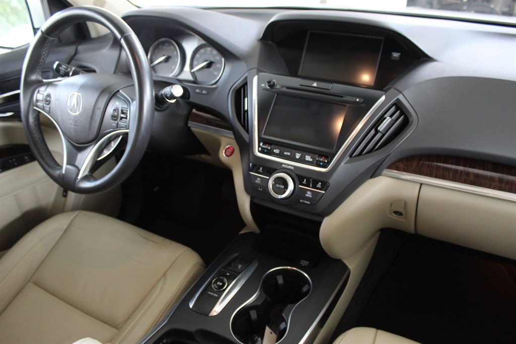 2017 Acura MDX - $15,400