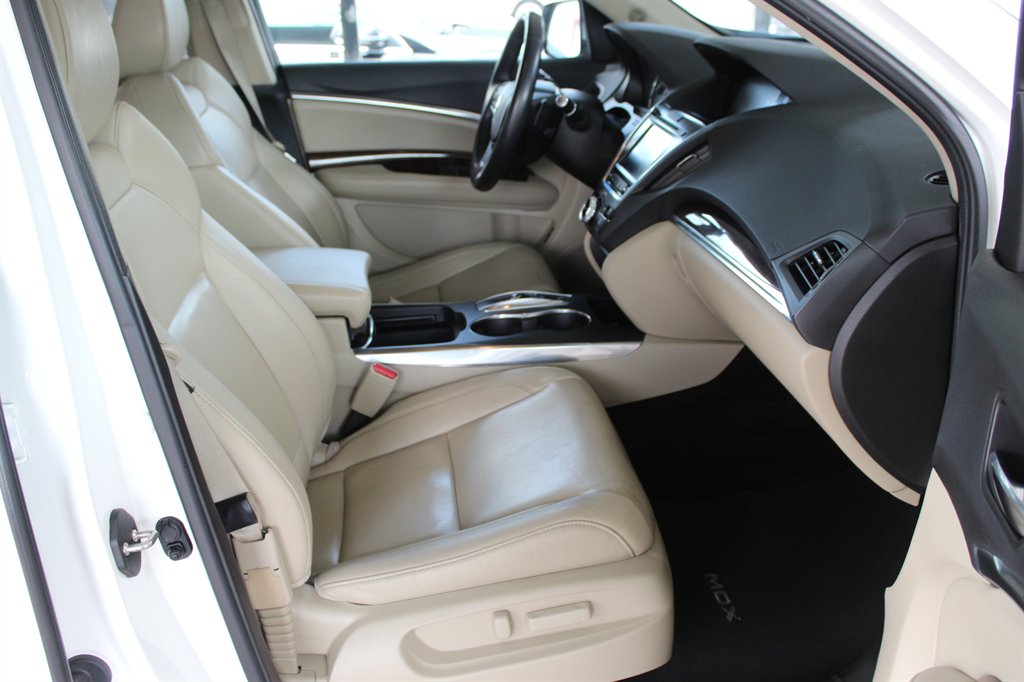 2017 Acura MDX - $15,400
