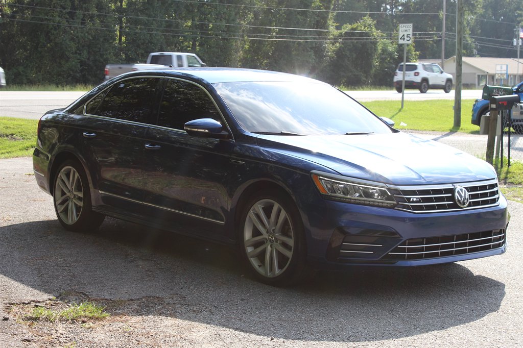 2017 Volkswagen Passat - $7,995