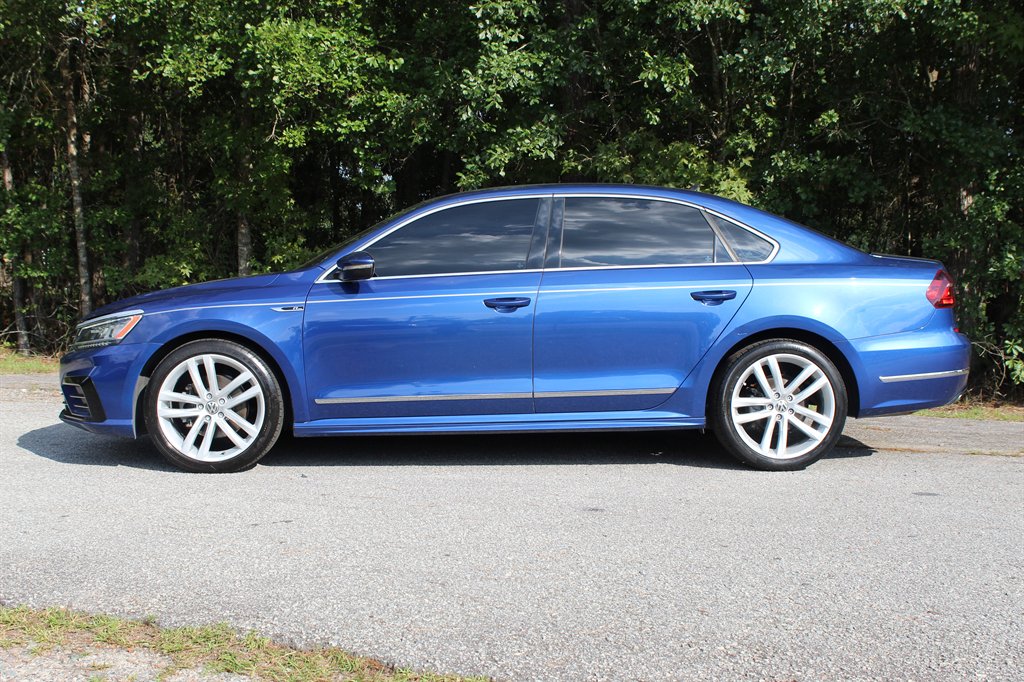 2017 Volkswagen Passat - $7,995