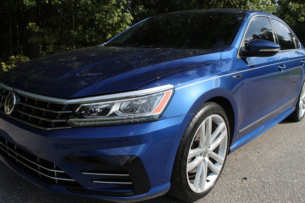 2017 Volkswagen Passat - $7,995