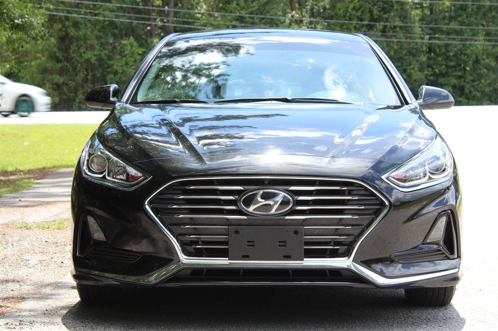 2019 Hyundai Sonata - $10,950