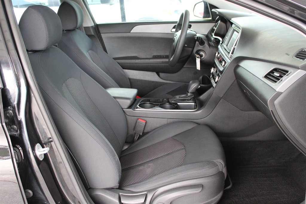 2019 Hyundai Sonata - $10,950