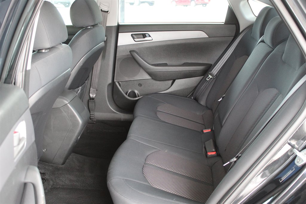 2019 Hyundai Sonata - $10,950