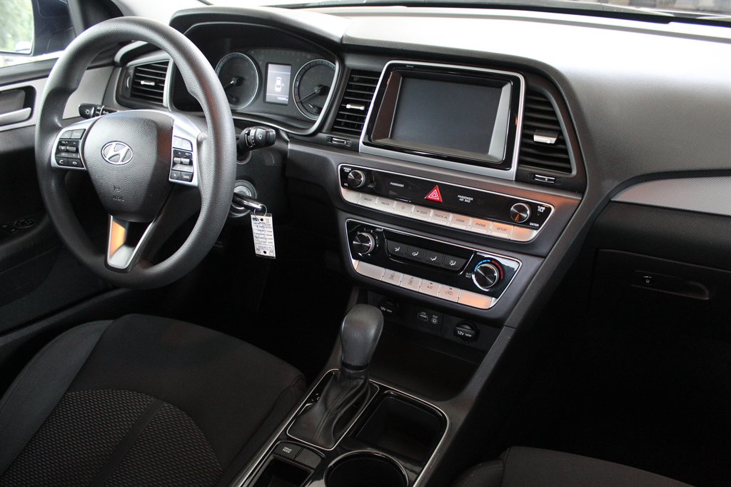 2019 Hyundai Sonata - $10,950