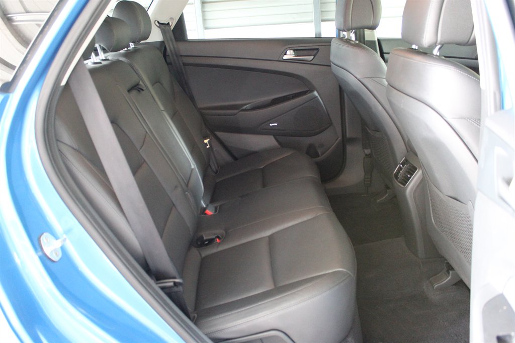 2018 Hyundai Elantra - $8,800