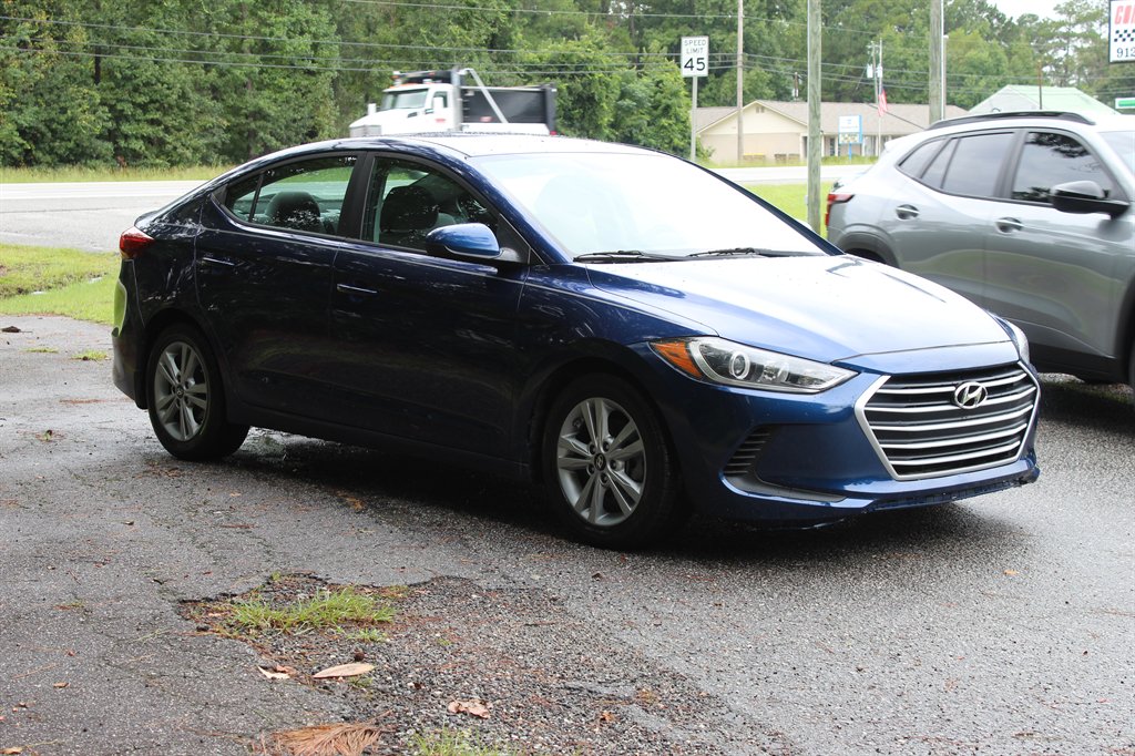 2018 Hyundai Elantra - $7,995