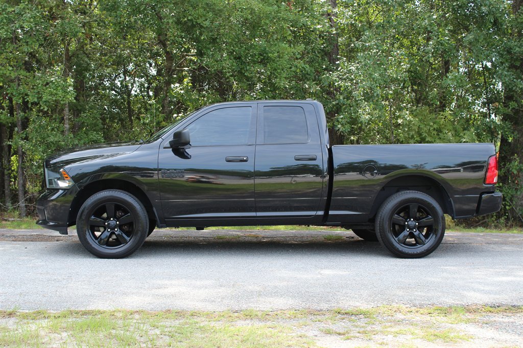 2017 Ram 1500 - $14,995