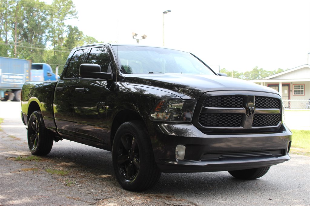 2017 Ram 1500 - $14,995