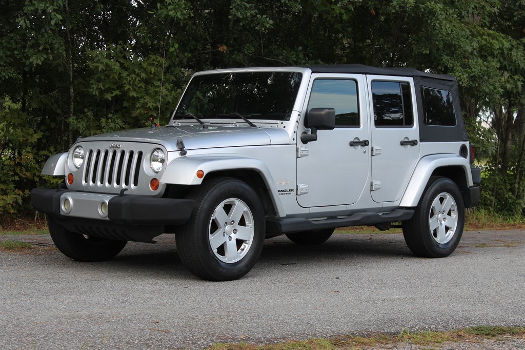 2008 Jeep Wrangler - $8,995