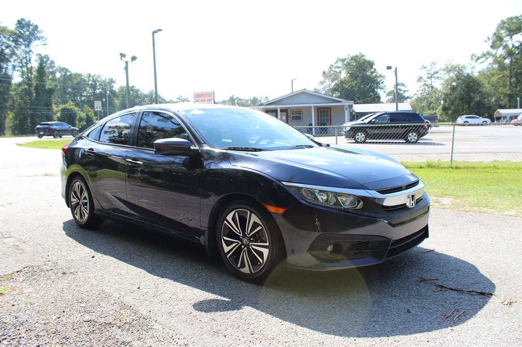 2016 Honda Civic - $9,800