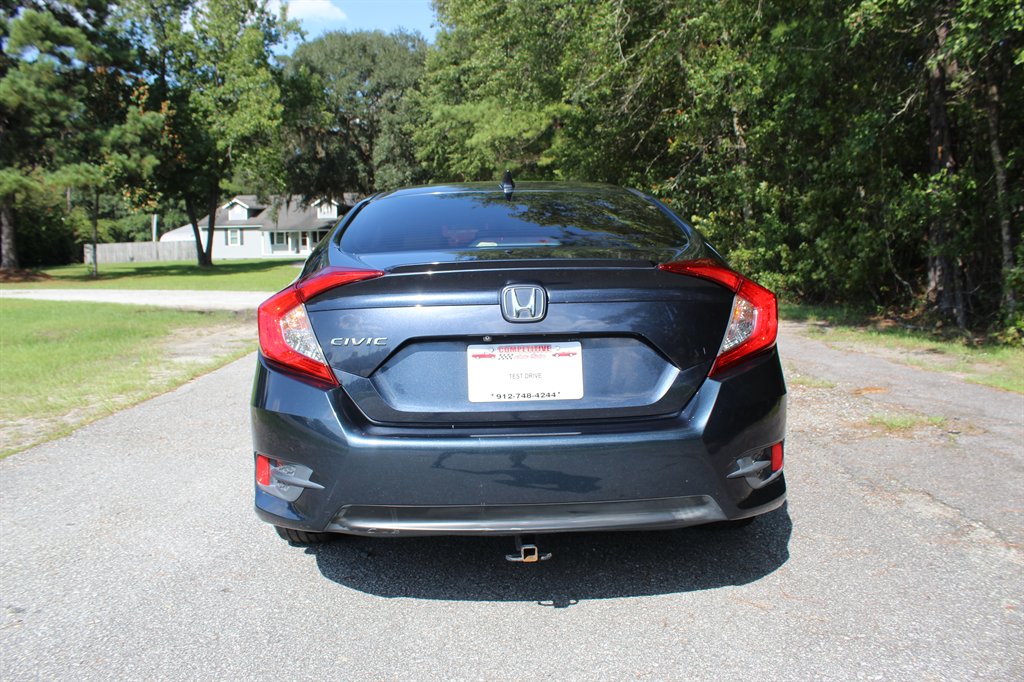 2016 Honda Civic - $9,800