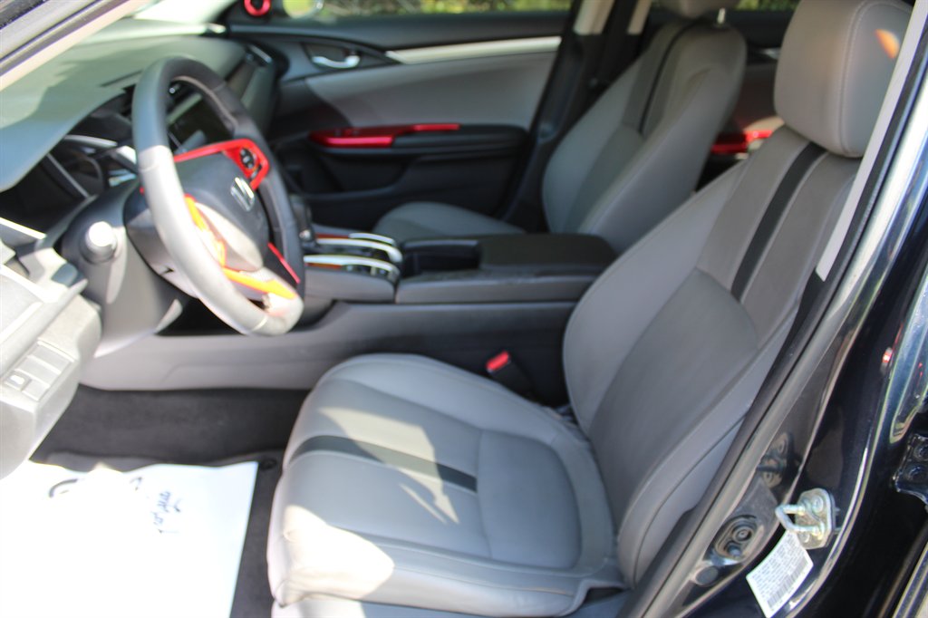 2016 Honda Civic - $9,800
